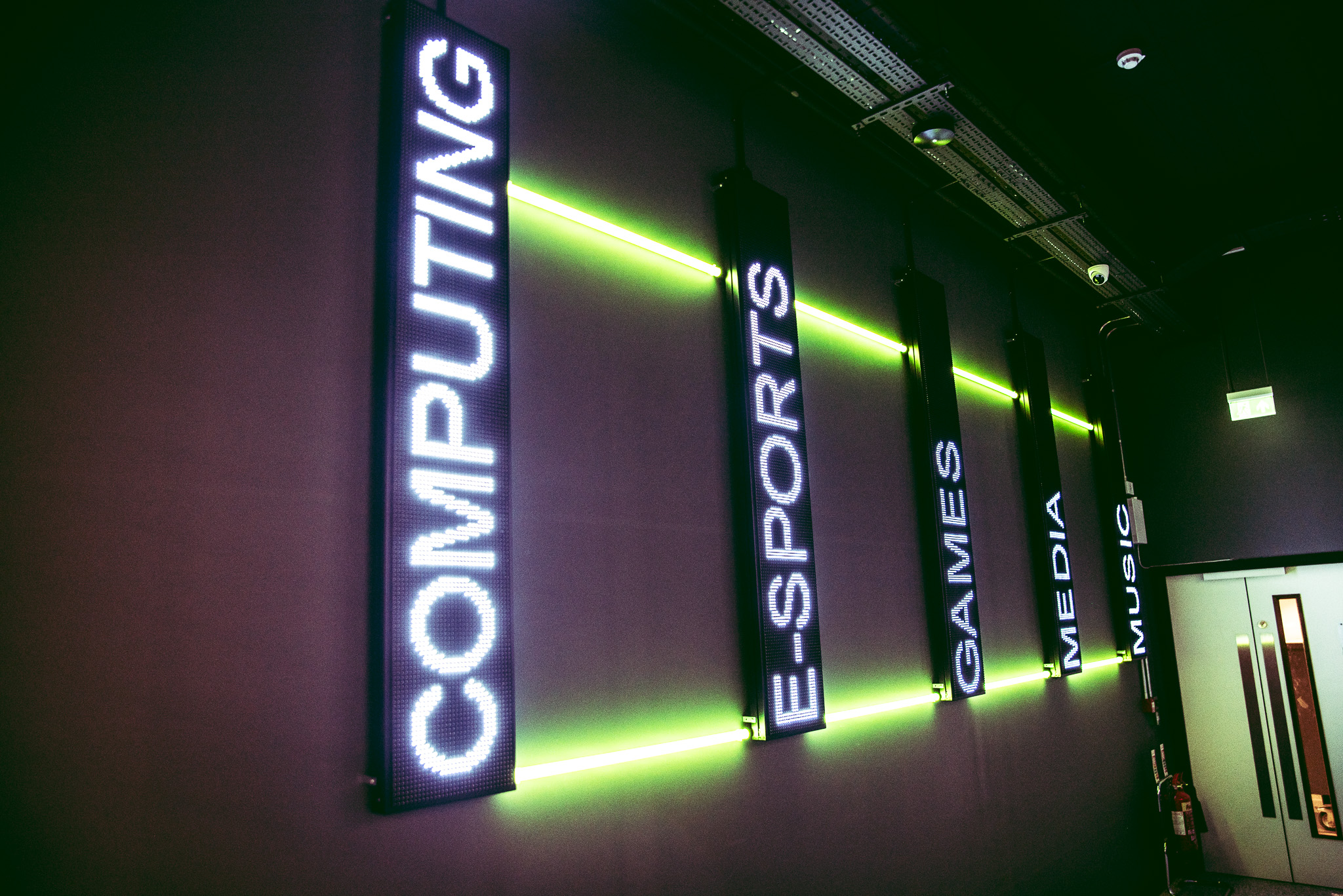 Electrical signage for creative college courses