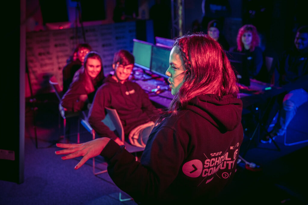 Esports coach teaching team