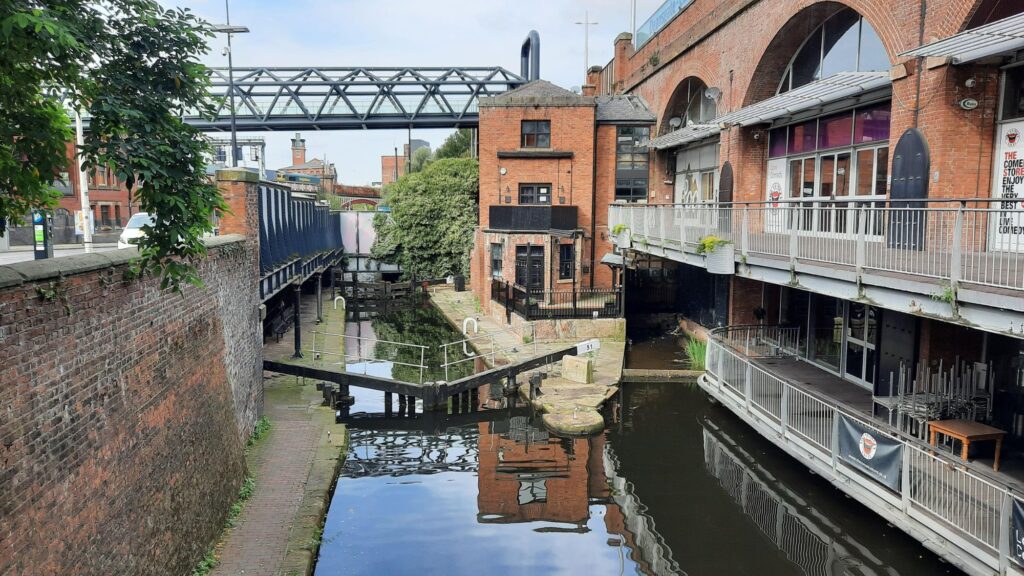 Why Manchester is the Music Capital of the North 1 Manchester city centre canal