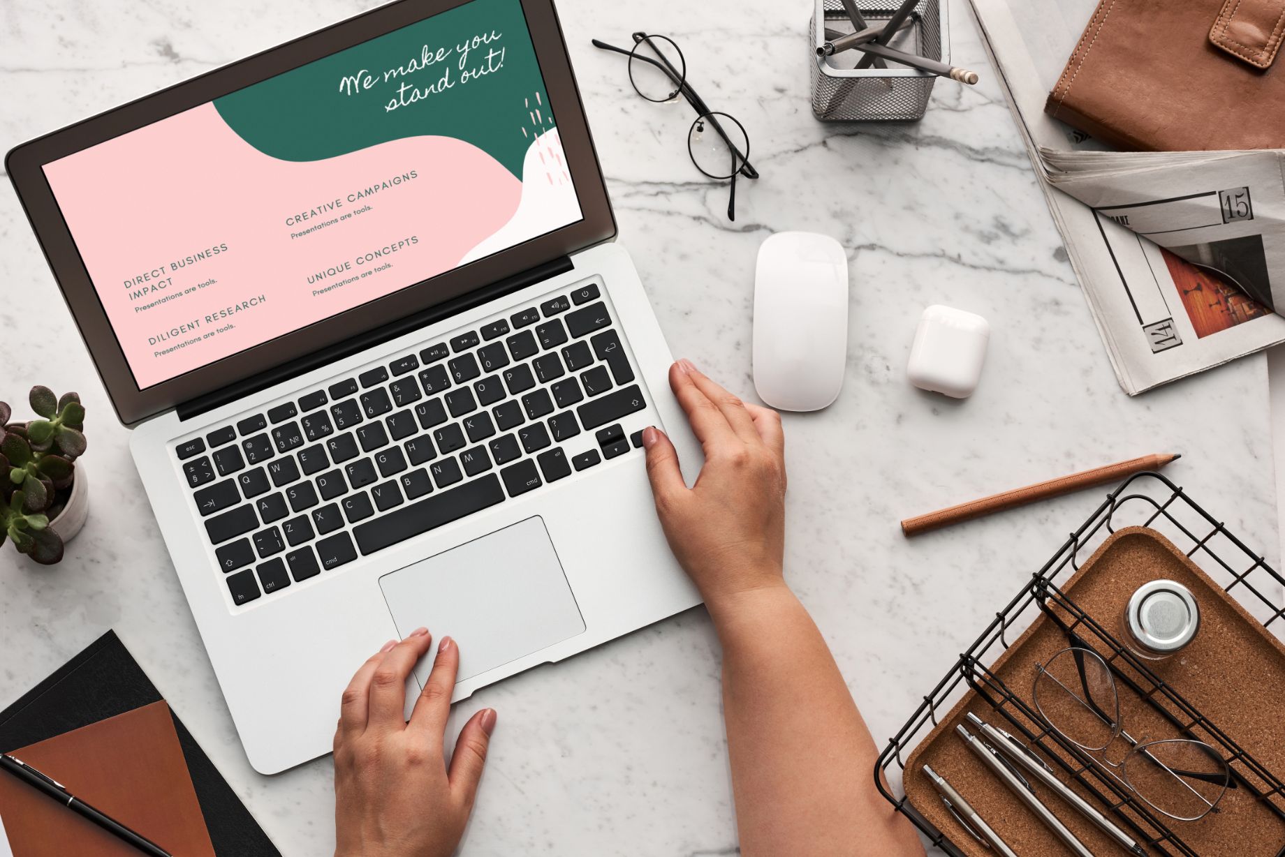What can I do with a Graphic Design qualification? 4 Digital Marketing Designer