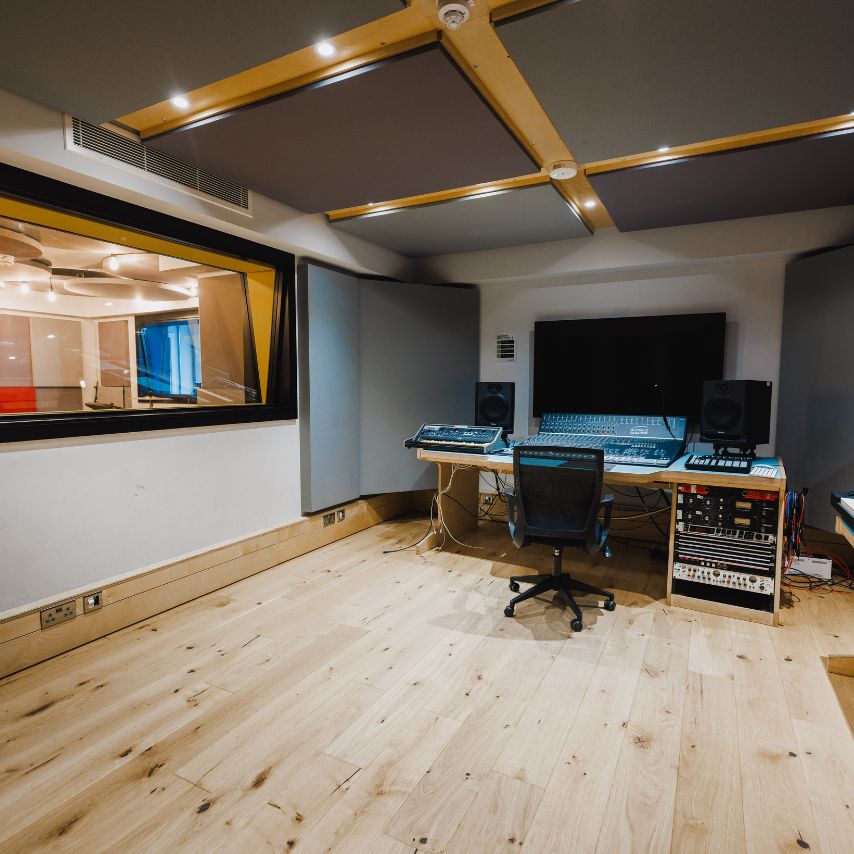 London recording studio - Access Creative College