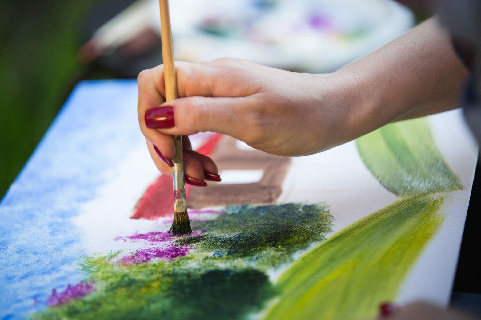 Crafting Your First CV: A Step-by-Step Guide for College Students 10 Woman painting