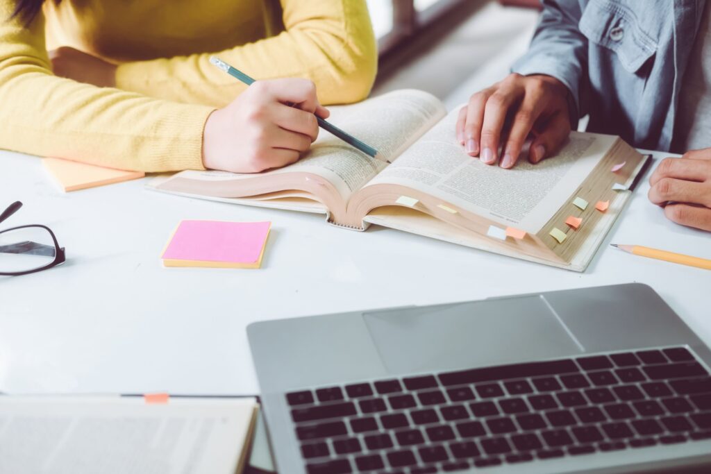 How to deal with assignment stress 4 College assignments