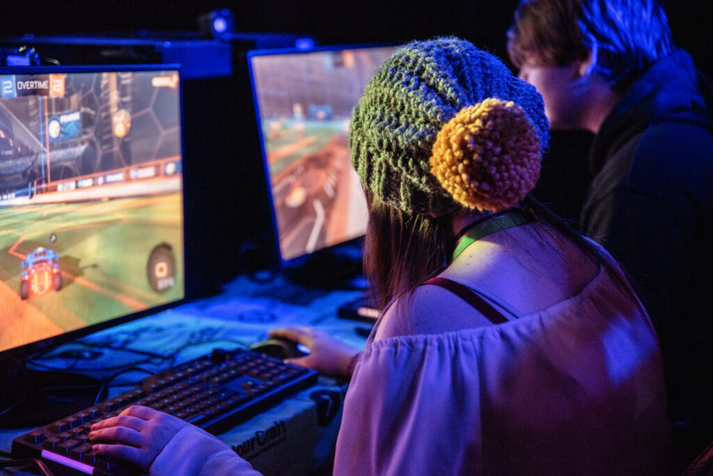 How big is the UK Esports industry right now? 3 MANCHESTER 2562